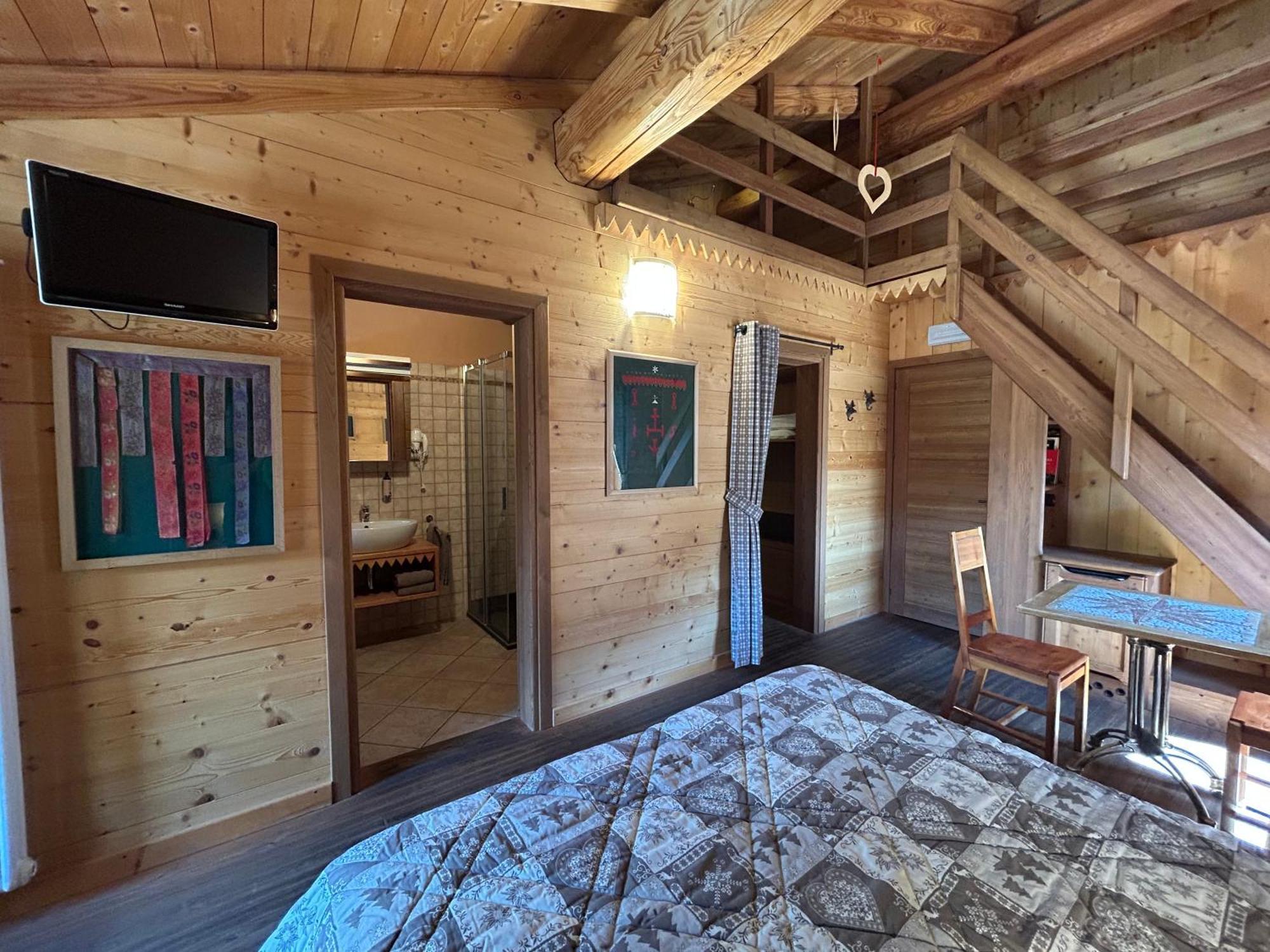 Hibou Chambres - Cogne Bagian luar foto