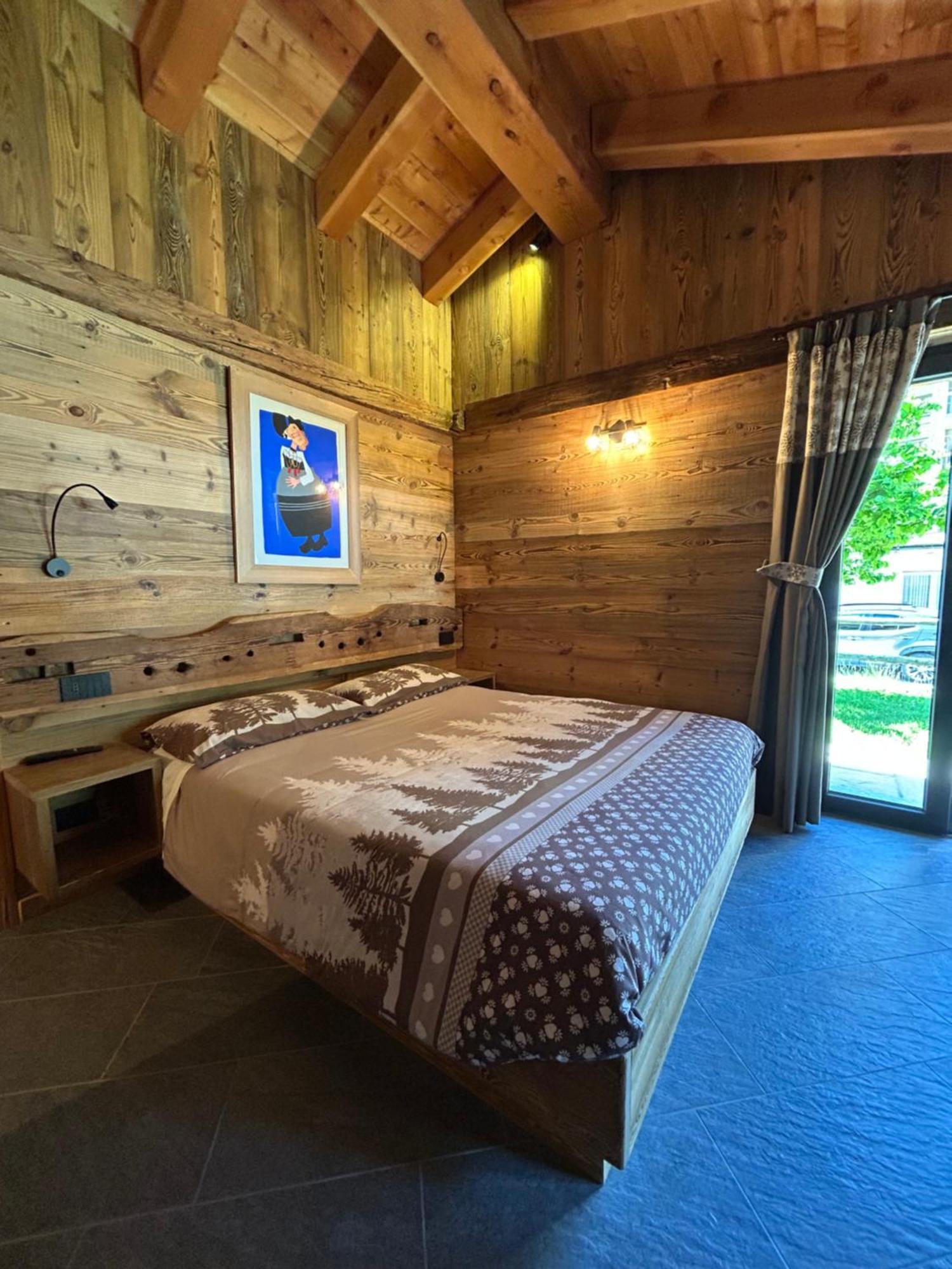 Hibou Chambres - Cogne Bagian luar foto